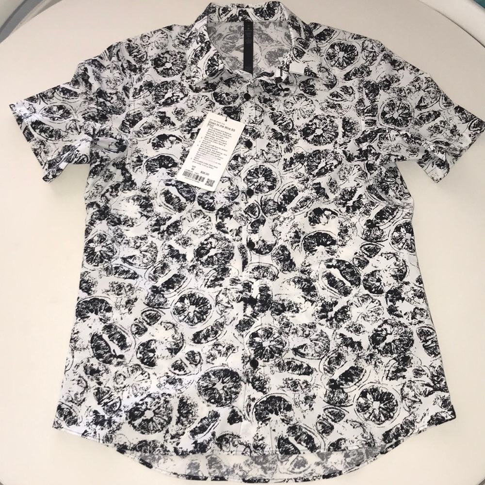 Lululemon Mens Button-up Short Sleeve Shirt M